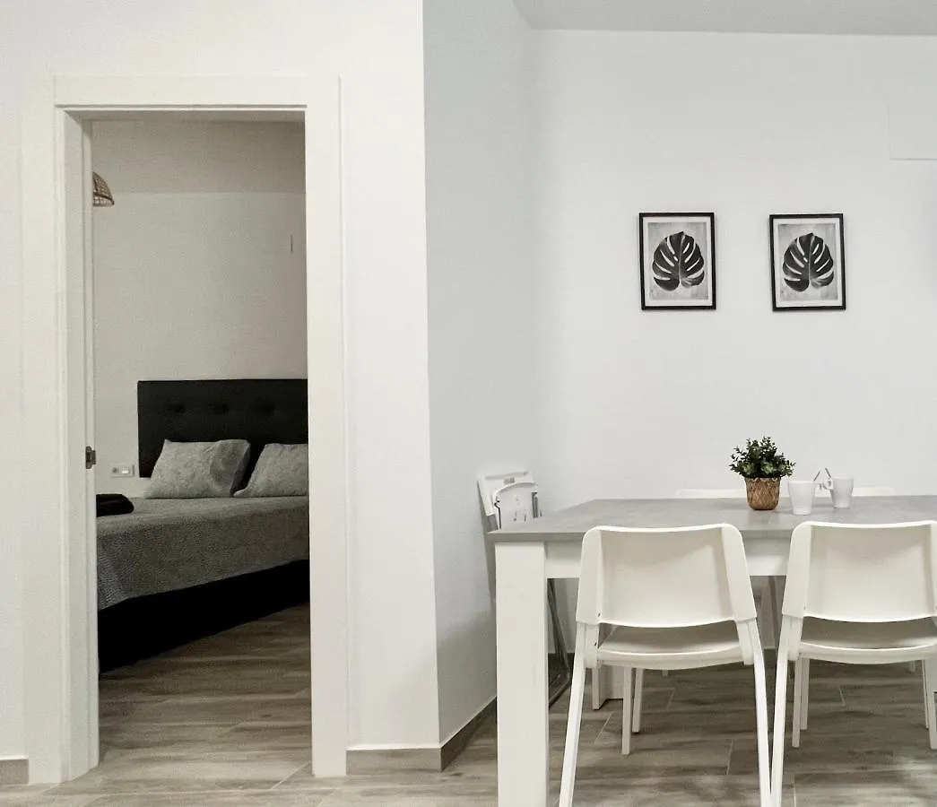 Apartment Los Tilos Suites-Vialia Malaga