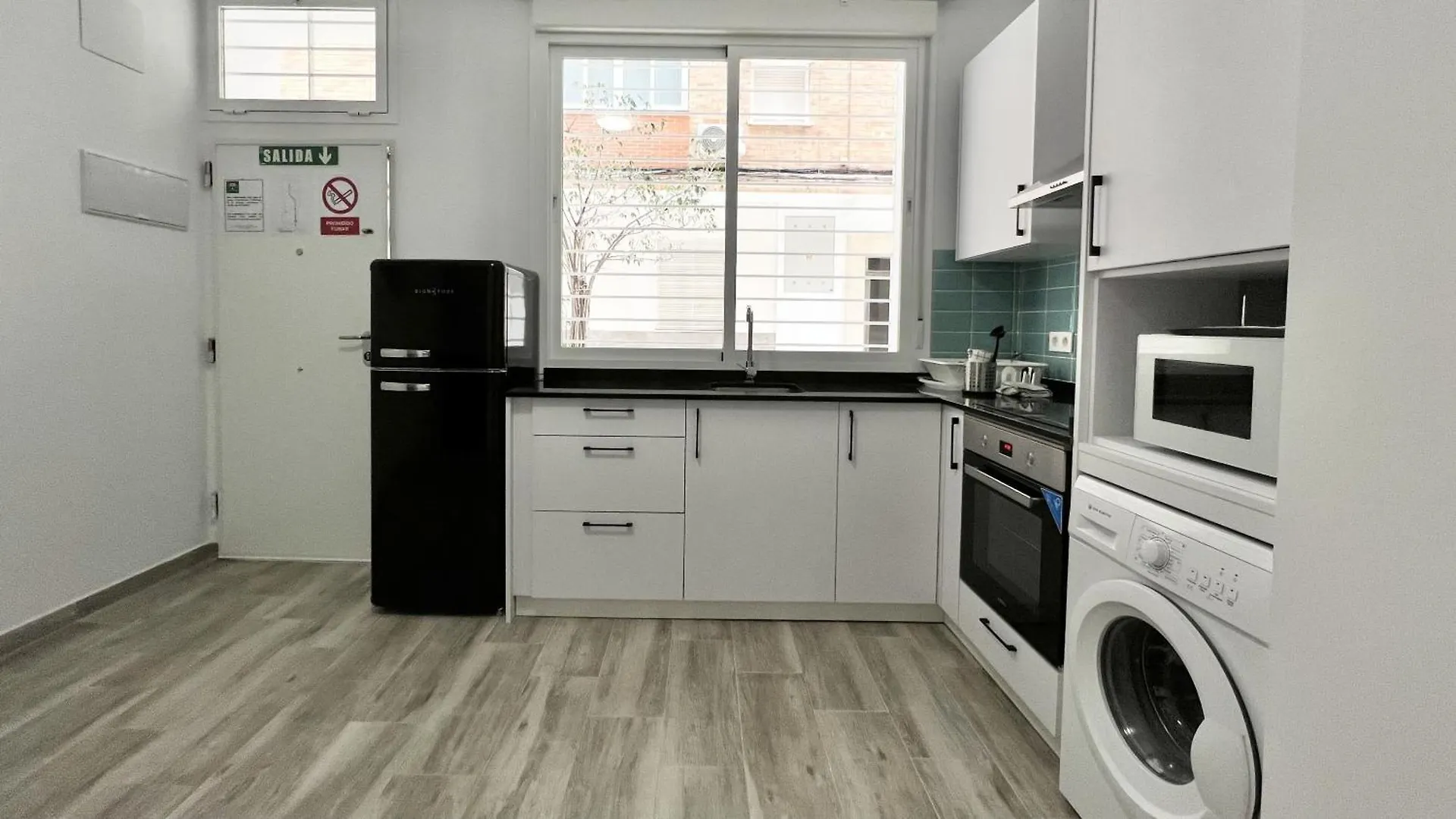 Los Tilos Suites-Vialia Malaga Apartment